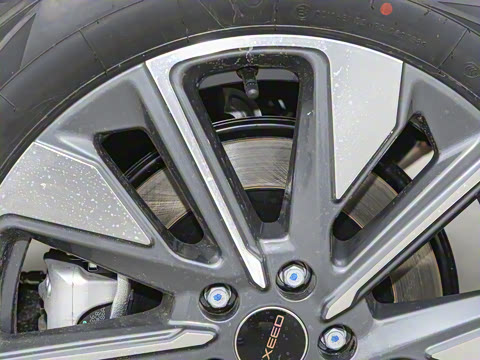 2023�� 1.5T CVT�����а�