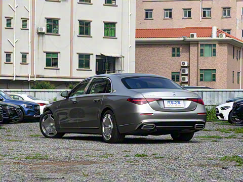 2025�� �Ŀ� S 680 4MATIC