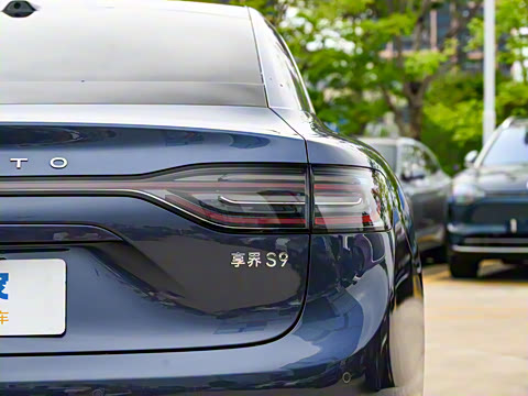 2025�� ���� Max+