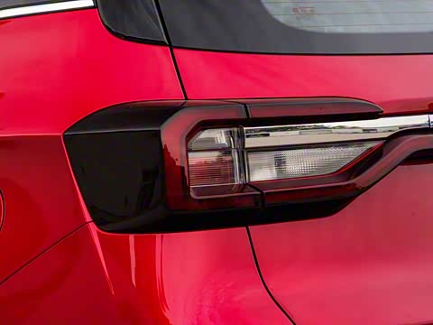 2020�� 1.5L �ֶ���