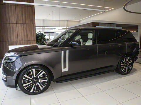 2025�� 3.0 L6 400PS �����ӳ���