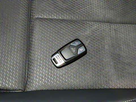 2025�� quattro 45�����ذ� 45 TFSI ������