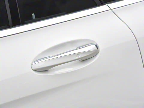 2022�� �Ŀ� GLC 300 L 4MATIC ������