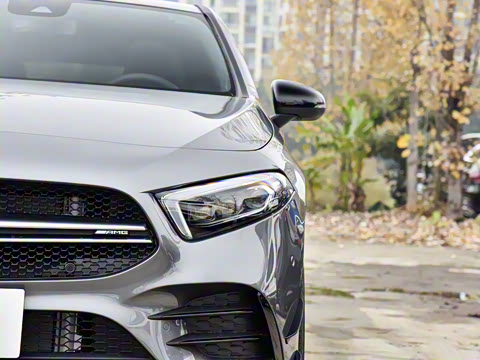 2022�� AMG A 35 4MATIC
