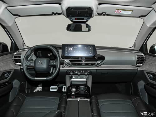 凡尔赛c5x优雅随行调校可圈可点