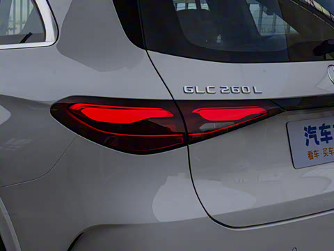2023�� �Ŀ� GLC 260 L 4MATIC ������ 5��