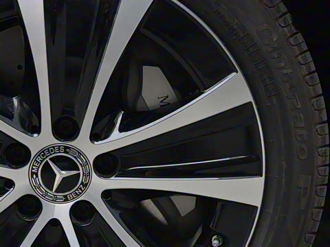 2022�� E 350 e L ���ʽ��϶����˶��γ�