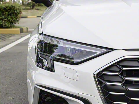 2023�� �Ŀ� A3L Limousine 35 TFSI ��ȡ�˶���