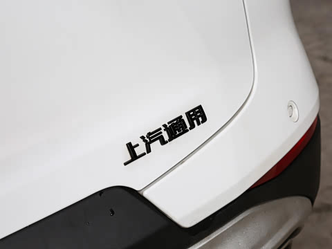 2022�� ��� 650T Redline 5�� �Ͱ�