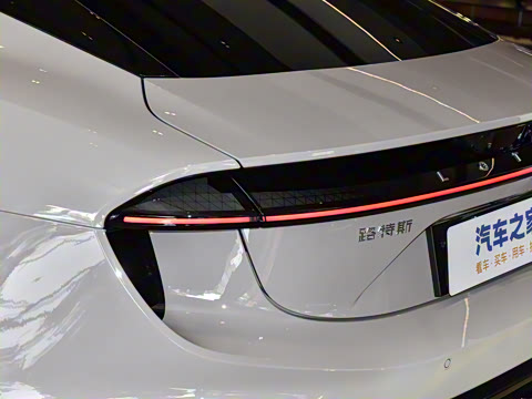 2025�� 600 ������