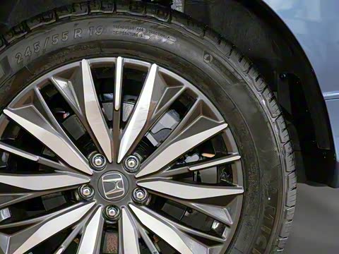 2020�� 370TURBO ���������