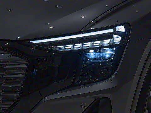 2023�� 40 e-tron ��ҫ�� Ӱ��ʿ��