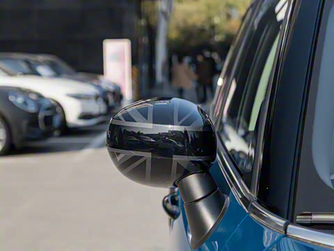 2022�� �Ŀ� 1.5T COOPER ALL4 ���ͼ�