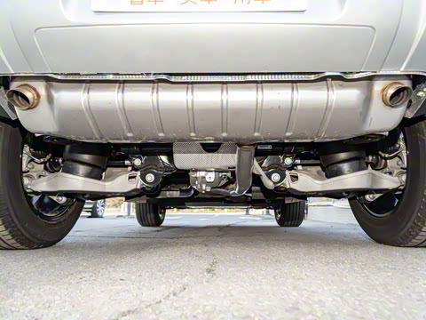 2022�� 90 2.0T P300 SE