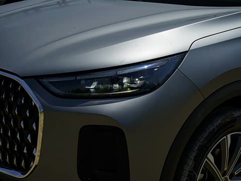 2025�� 2.0T ��������� 7��