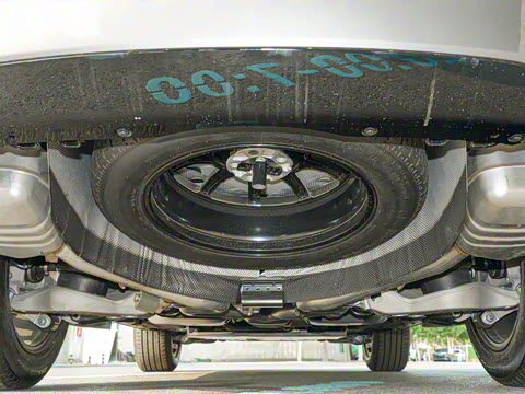 2023�� 360PS R-Dynamic S