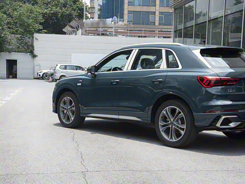 2025�� quattro 45�����ذ� 40TFSI ʱ�ж�����