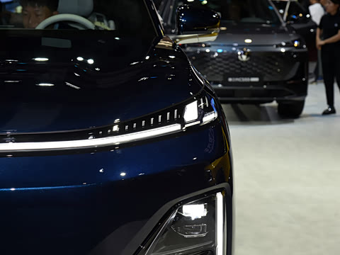 2025�� ����Ultra+