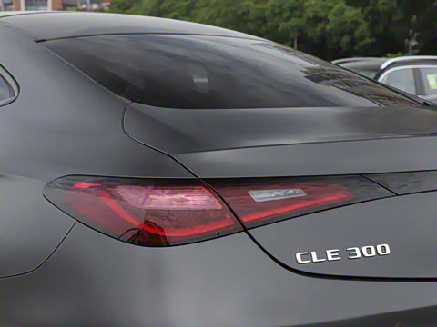 2025�� CLE 300 4MATIC �����ͽ��ܳ�