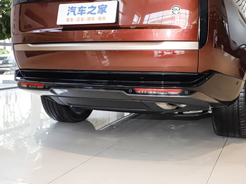 2024�� 3.0 L6 400PS SV���ٴ����ӳ��� 4��