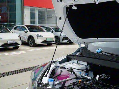 2025�� 1.5L �ֶ�׿Խ��