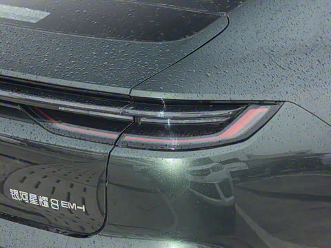 2025�� 130km EM-i ������