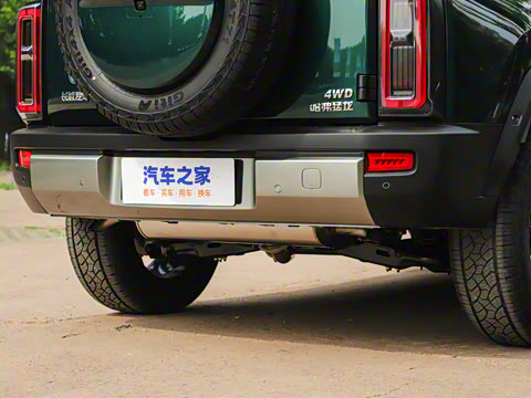 2025�� 2.0T 4WD Ultra