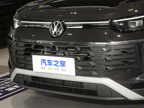 2025�� ̽��L 300TSI ������Ӣ