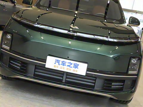 2025�� Ultra ���ܻ��°�