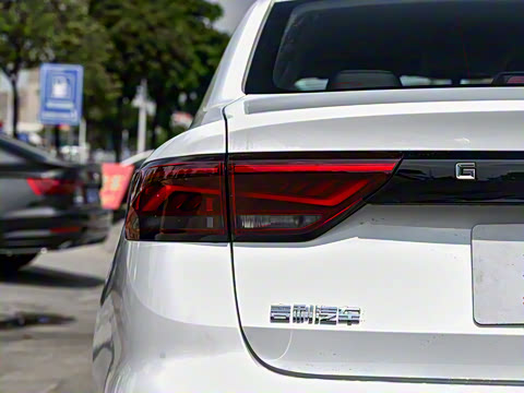 2026�� ��4�� 400������ 1.5L �ֶ���Խ��