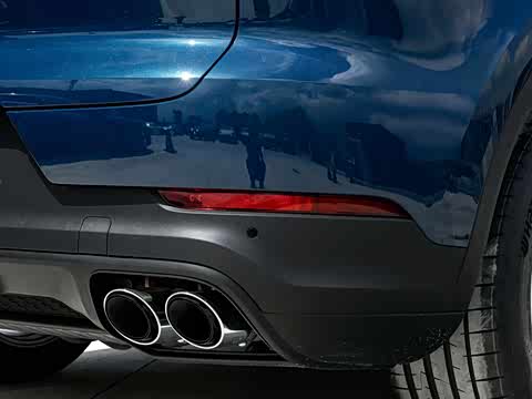 2024�� Cayenne 3.0T