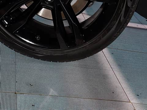 2020�� EcoBoost 330 V6����ST 7��