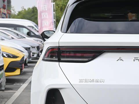 2022�� 653S+ 175kW