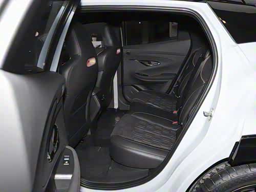 【图】长安uni-t 2022款 2.0t 运动版 领航型报价_图片_长安_汽车之家