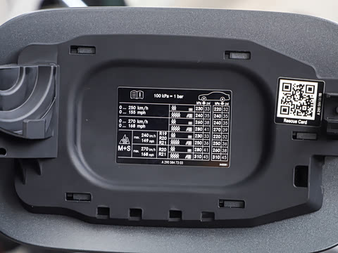 2022�� AMG GT 50 4MATIC+ �����ܳ�