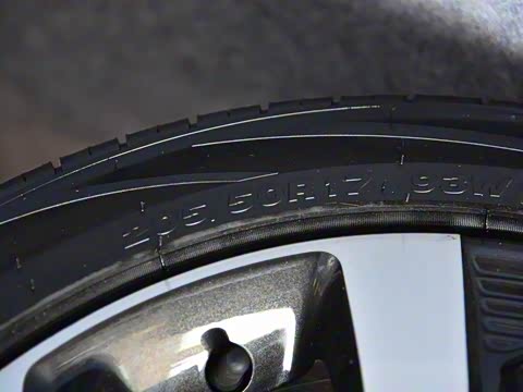 2019�� 1.5L �Զ��콢�� ��V