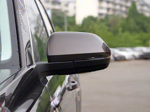 2020�� 330TSI ���������� ��VI