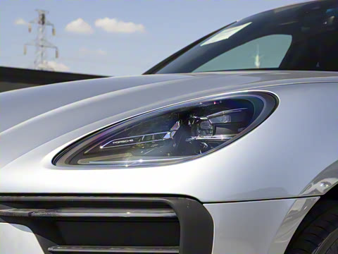 2023�� Macan 2.0T