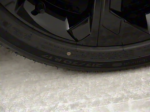 2020�� 300TGI �Զ�ˬ����Ļ�Ǽ�Supreme��