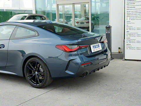 2021�� 425i M�˶���ҹ��