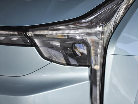 2021�� �Ŀ� Pro 400 ��ҵ���ư�