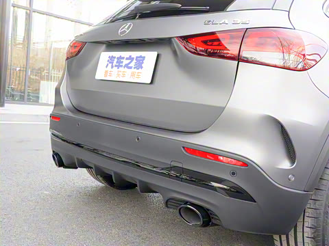 2021�� AMG GLA 35 4MATIC