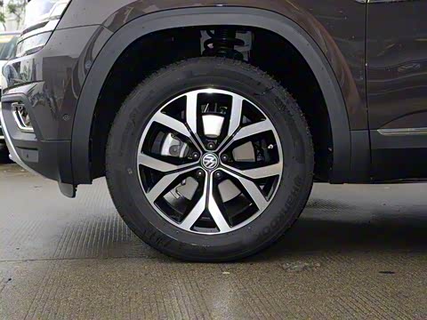 2020�� 330TSI ���������� ��VI