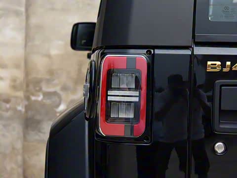 2019�� PLUS 2.3T �Զ������콢�� ��VI