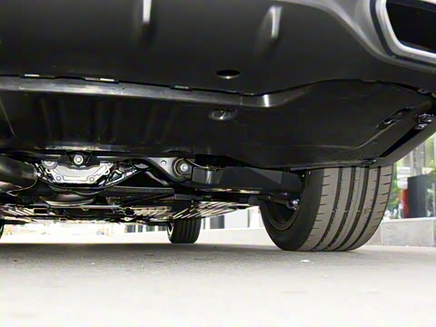 2022�� C 260 L �ҹ�˶���