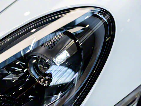 2022�� Spyder 2.0T