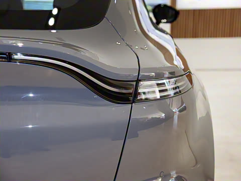 2022�� 3.0T STRAIGHT-SIX