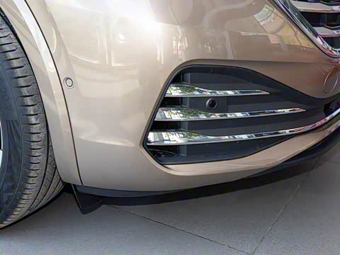 2020�� 380TSI ����