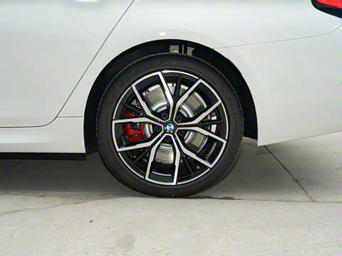 2021�� 540i ���а� M�˶���װ