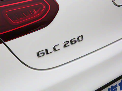 2022�� �Ŀ� GLC 260 4MATIC ����SUV